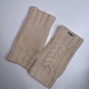 Henri Bendel gloves